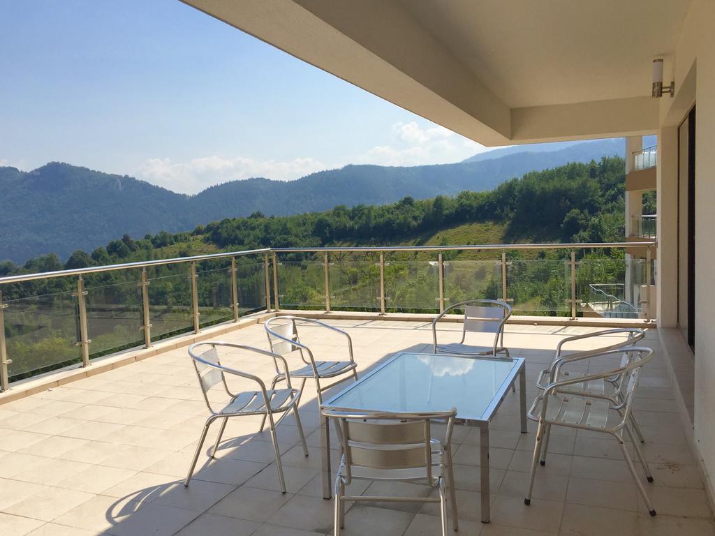 Belvedere Apartment Atias Екстериор снимка