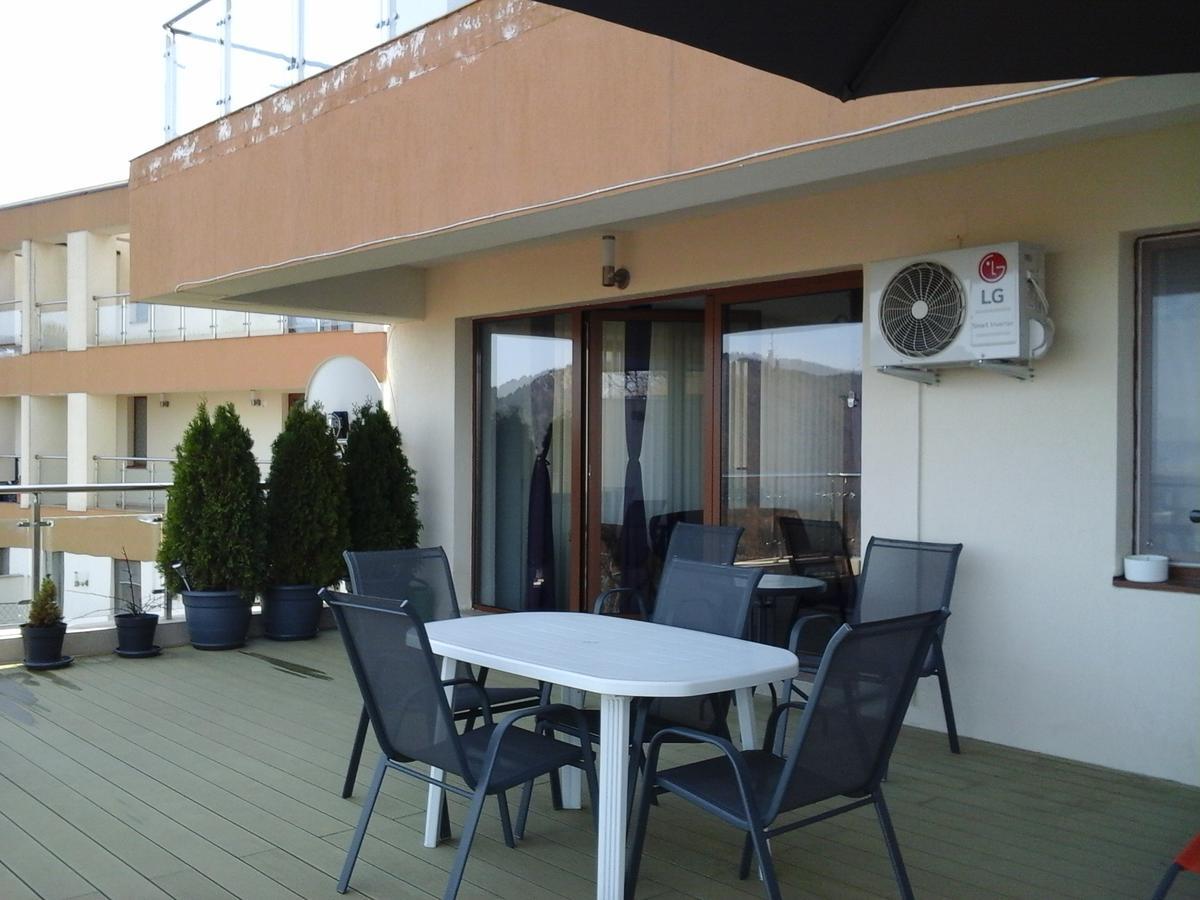 Belvedere Apartment Atias Екстериор снимка